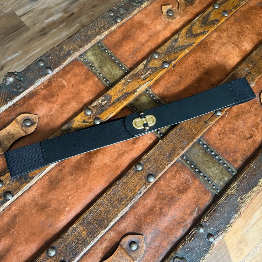 Lauren Ralph Lauren Turn Lock Belt